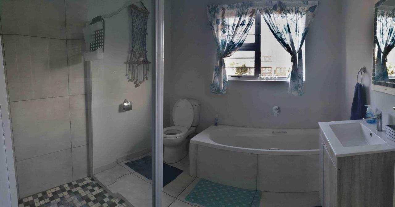 Black Rock Haven Apartment