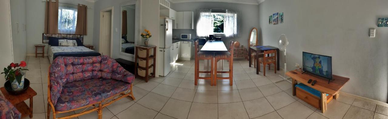 Apartment Black Rock Haven